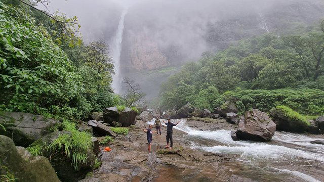 Waterfall Trekking | Waterfall trek in Maharashtra - Collection