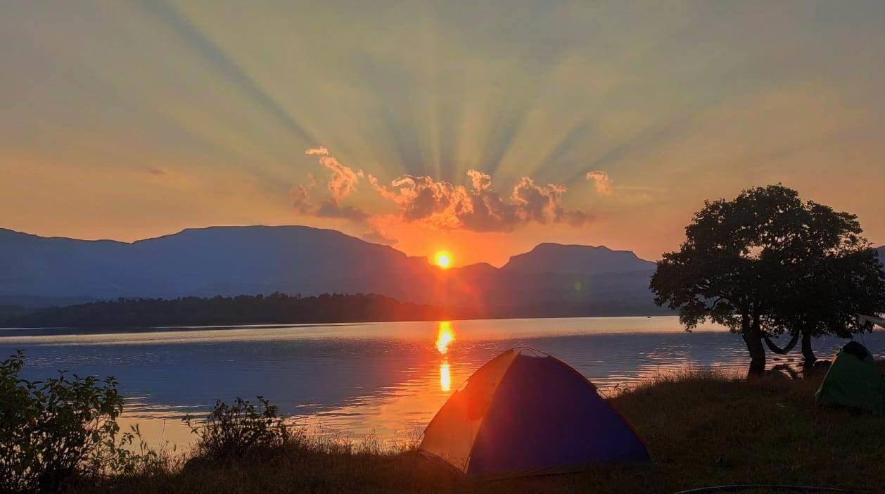 Bhandardara Lake Camping - Tour