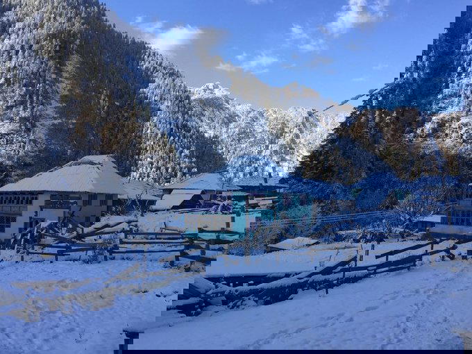 Kasol Tosh Kheerganga Trek | Treks and Trails India - Tour